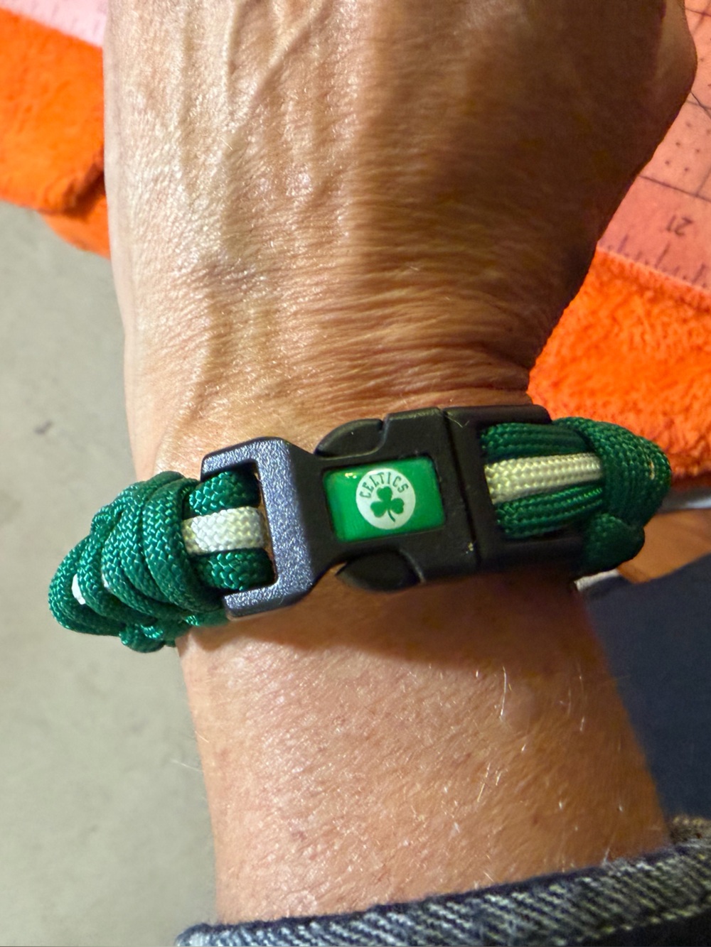 Boston Celtics Paracord Bracelet Green White NBA Shamrock 9” Fan Jewelry